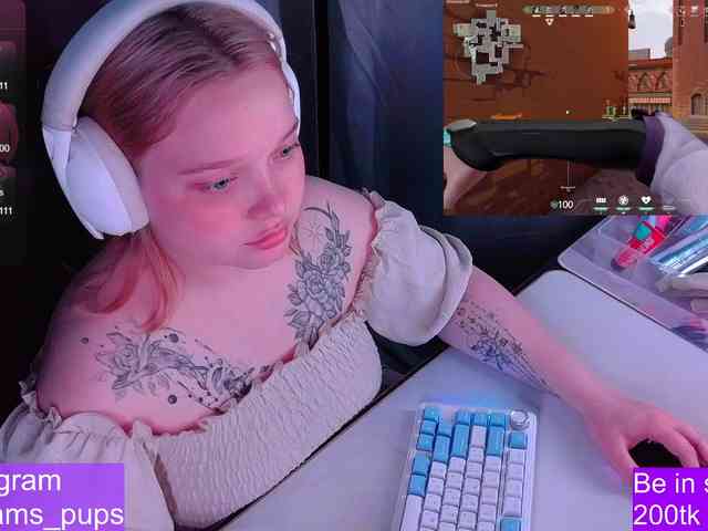AlinaAdams webcam