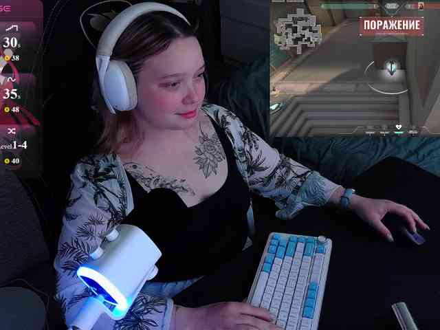 AlinaAdams webcam