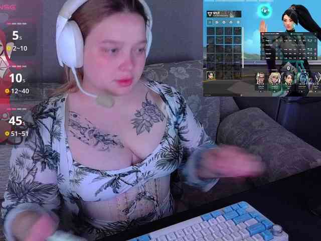 AlinaAdams webcam