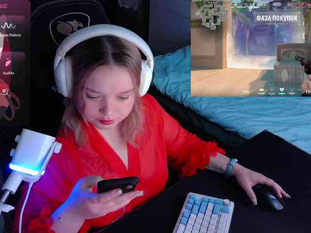 AlinaAdams webcam