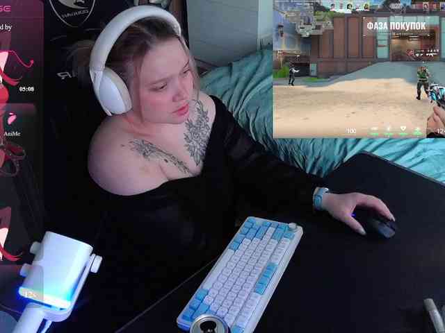 AlinaAdams webcam