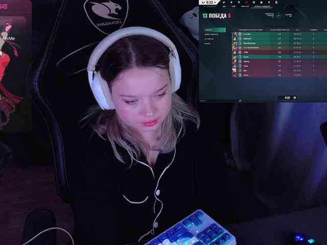 AlinaAdams AlinaAdams