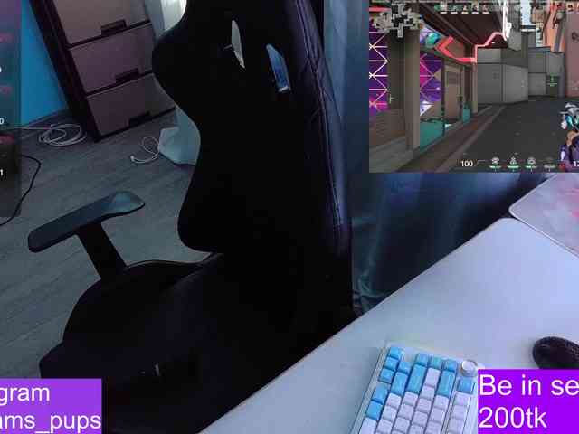 AlinaAdams webcam