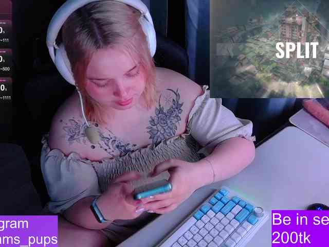 AlinaAdams webcam