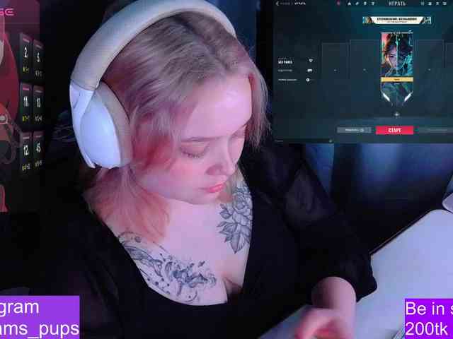 AlinaAdams webcam