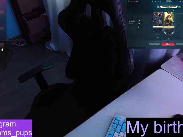 AlinaAdams webcam