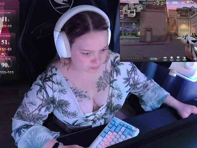 AlinaAdams webcam