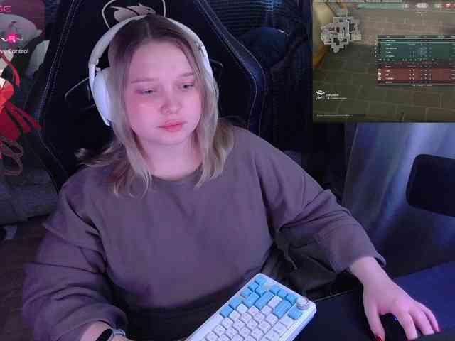 AlinaAdams webcam