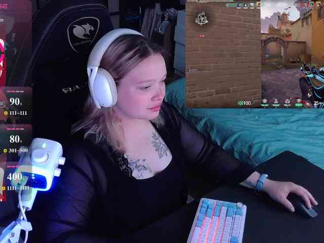 AlinaAdams webcam