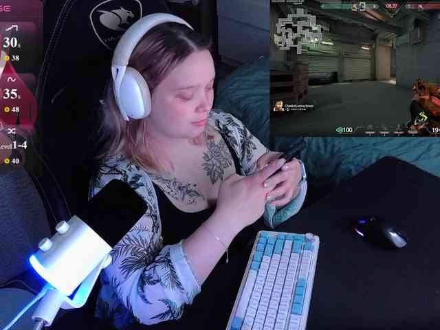 AlinaAdams webcam