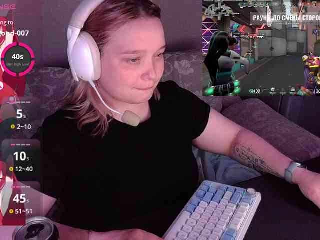 AlinaAdams webcam