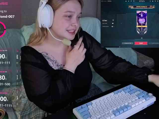 AlinaAdams webcam