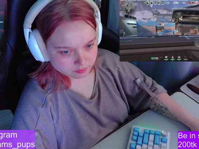AlinaAdams webcam