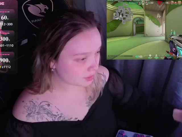 AlinaAdams webcam