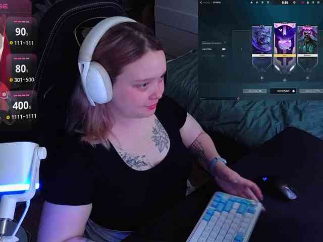 AlinaAdams webcam