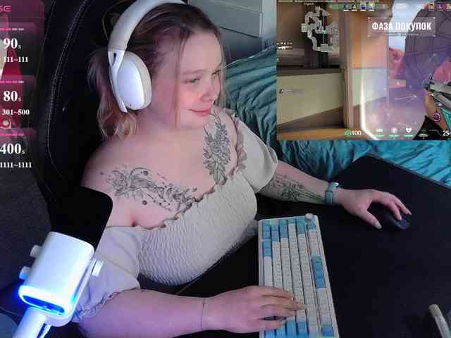 AlinaAdams webcam