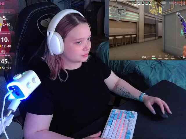AlinaAdams webcam