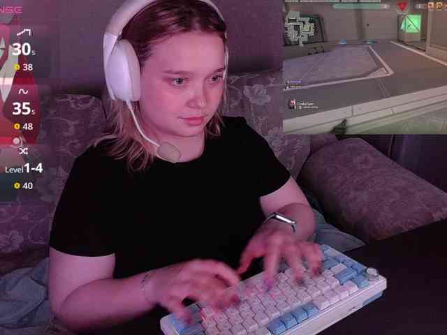 AlinaAdams webcam