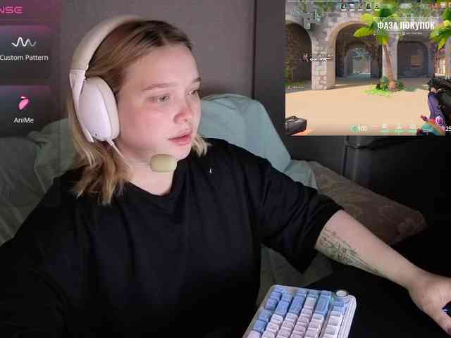 AlinaAdams webcam