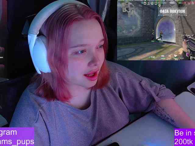 AlinaAdams webcam