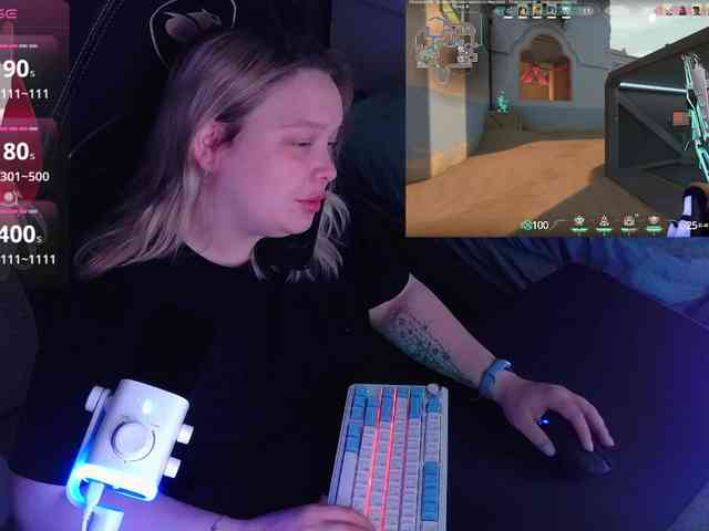 AlinaAdams webcam