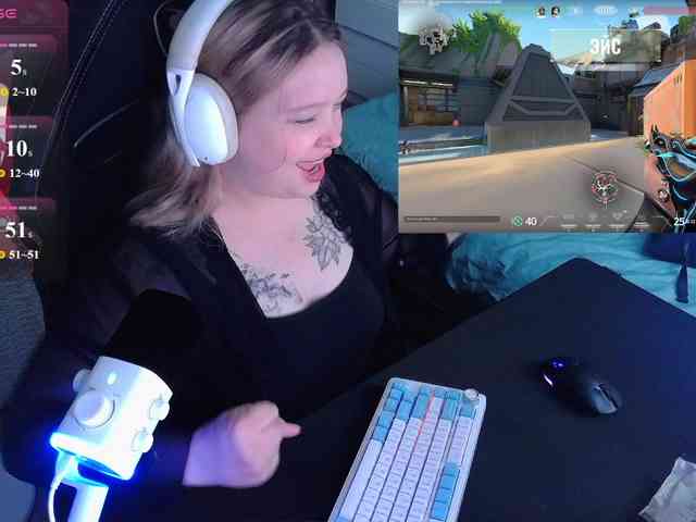 AlinaAdams webcam