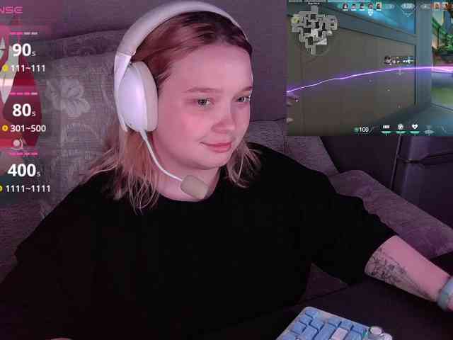 AlinaAdams webcam