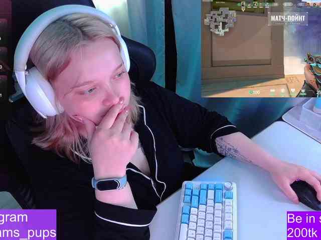 AlinaAdams