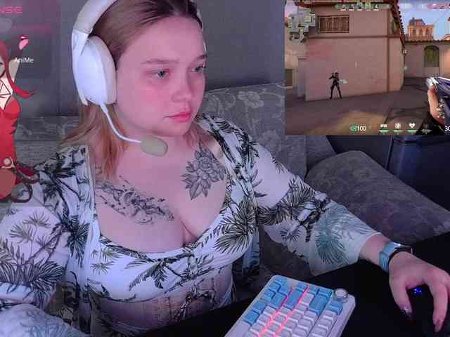 AlinaAdams webcam