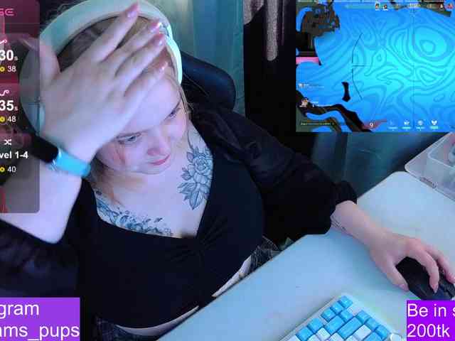 AlinaAdams webcam