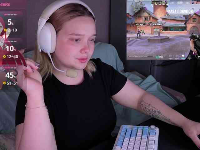 AlinaAdams webcam