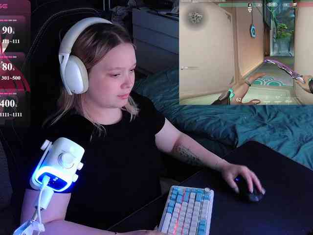AlinaAdams webcam
