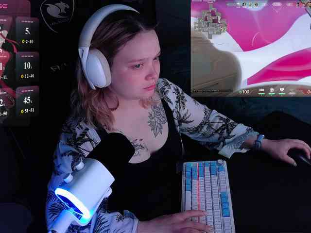 AlinaAdams webcam