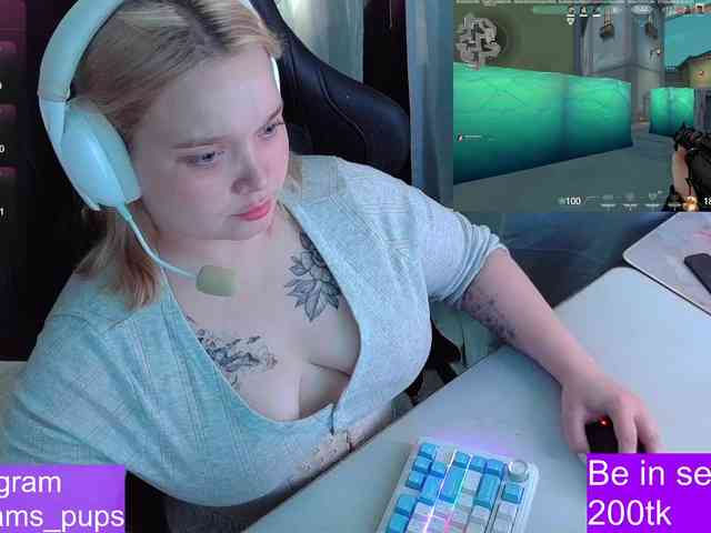 AlinaAdams webcam