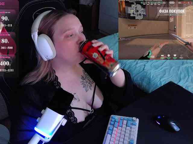 AlinaAdams webcam