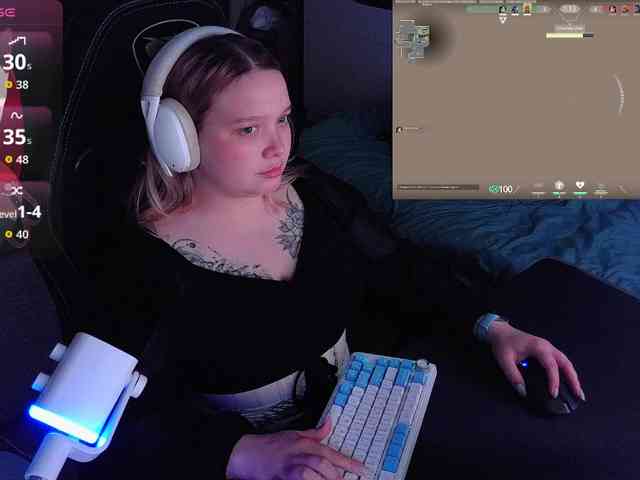 AlinaAdams webcam