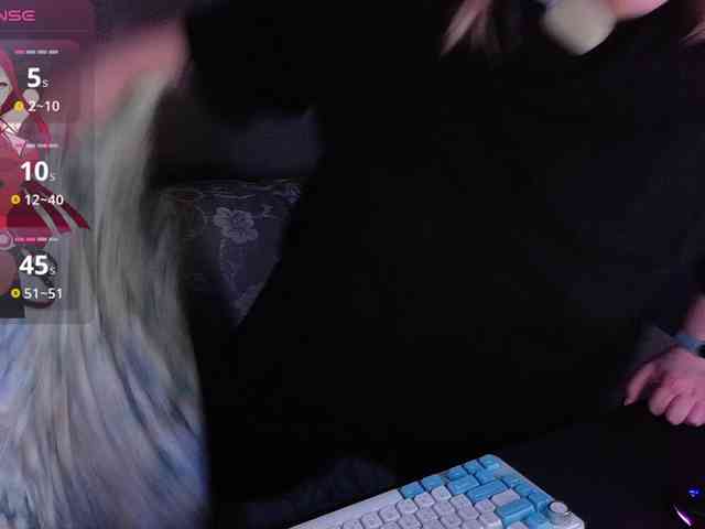 AlinaAdams webcam