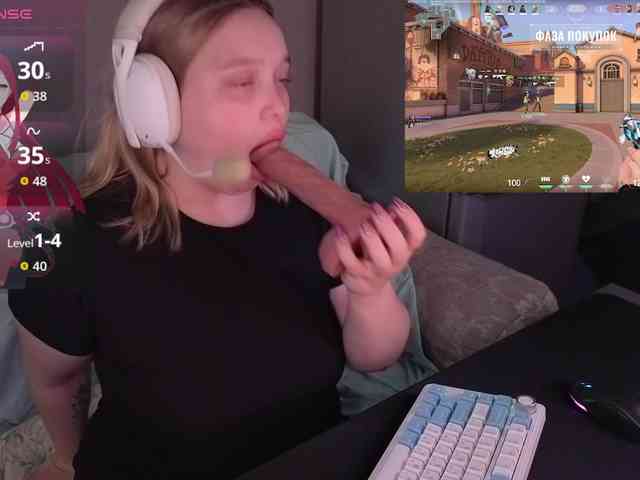 AlinaAdams webcam