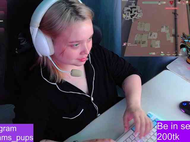 AlinaAdams webcam