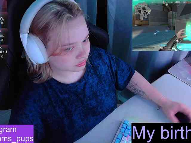 AlinaAdams webcam