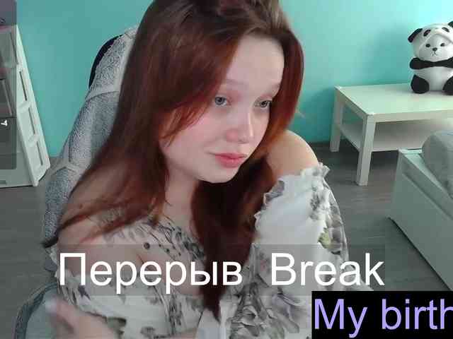 AlinaAdams webcam