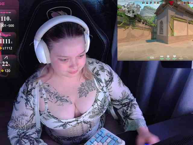 AlinaAdams webcam