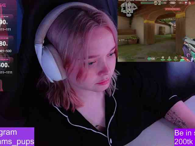 AlinaAdams webcam