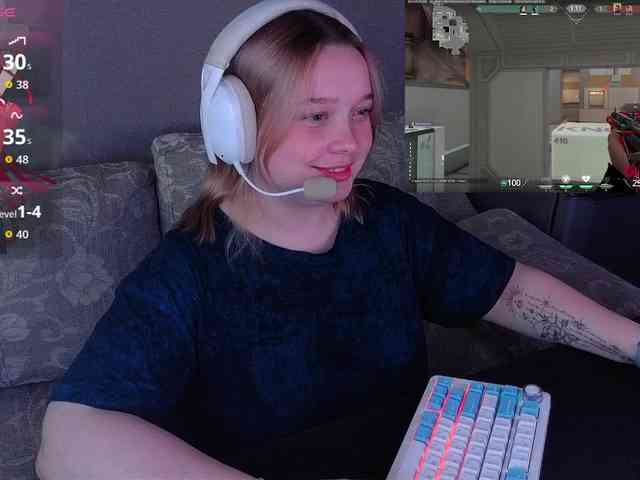 AlinaAdams webcam