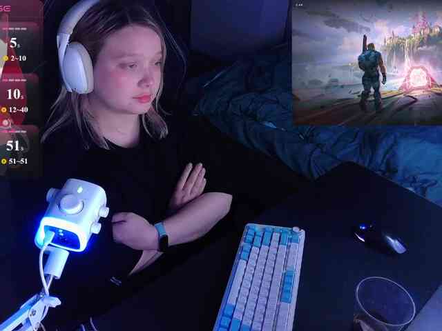 AlinaAdams webcam