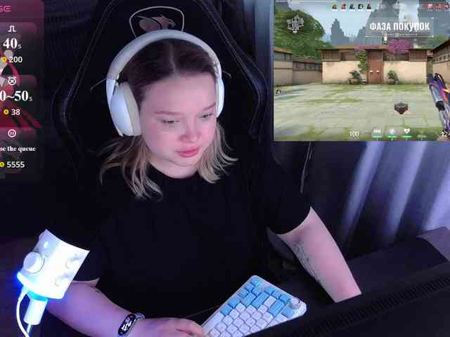 AlinaAdams webcam