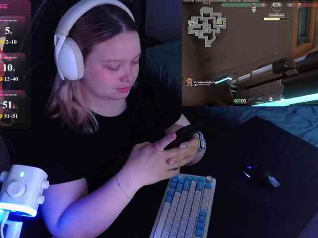 AlinaAdams webcam