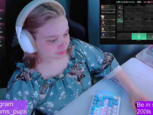 AlinaAdams webcam