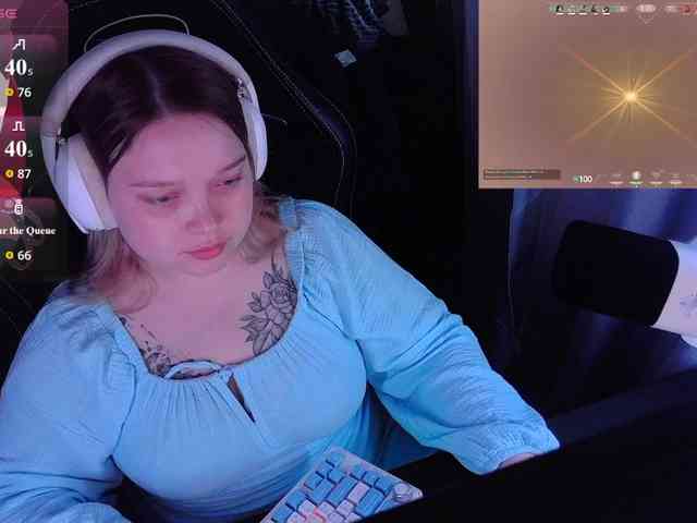 AlinaAdams webcam