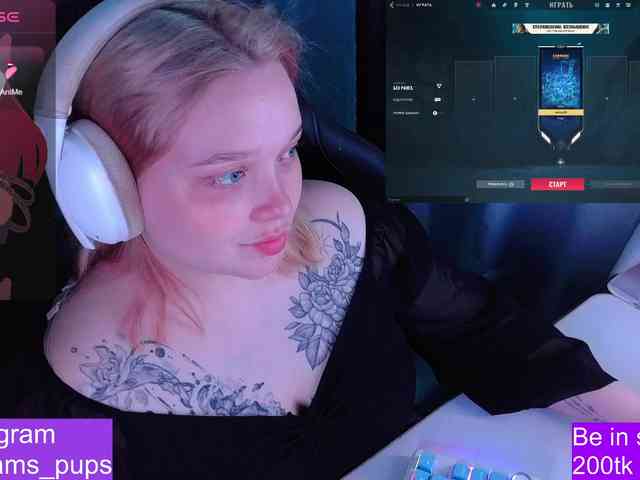 AlinaAdams webcam